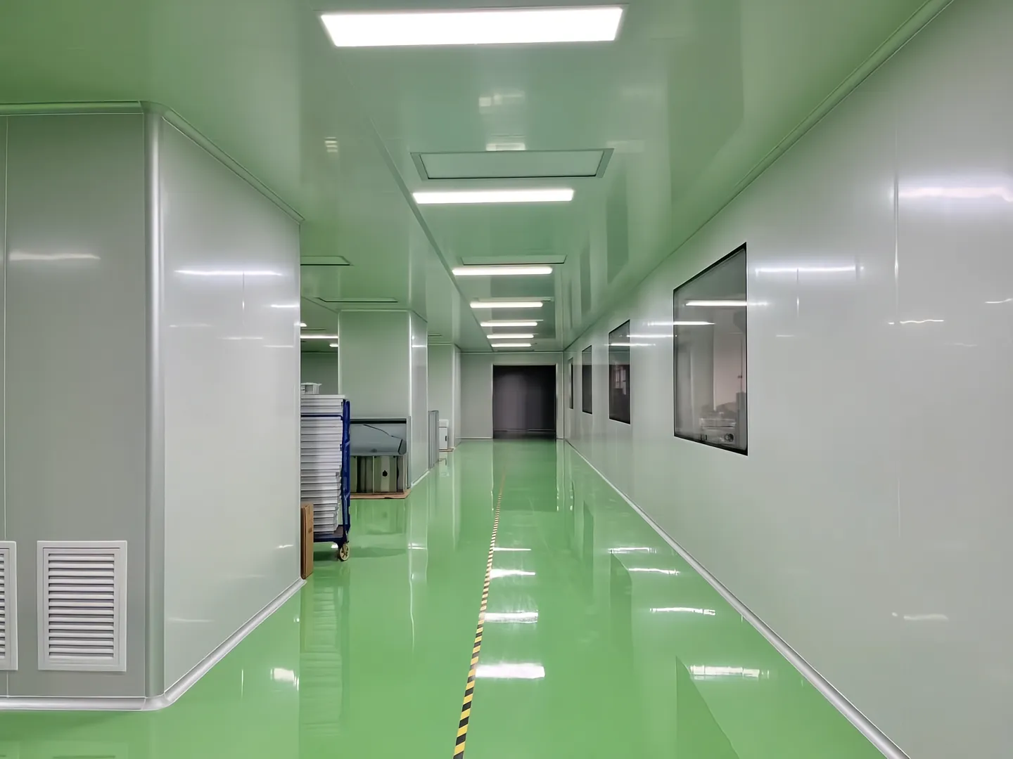 Class 10000 Modular Cleanroom