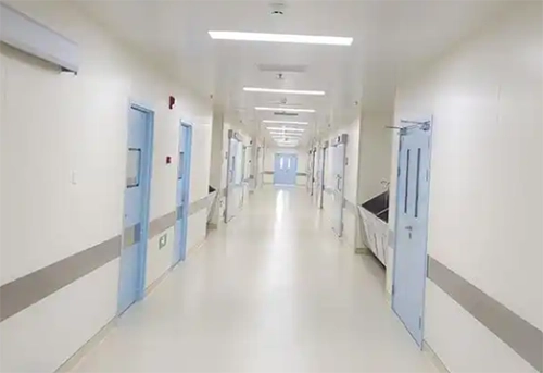 Pharmaceutical cleanroom